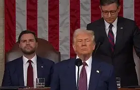 乐鱼体育-比赛中出现戏剧性一幕,惊魂未定什么意思